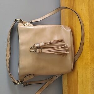 Patricia Nash Elegant Tan Leather Shoulder Bag